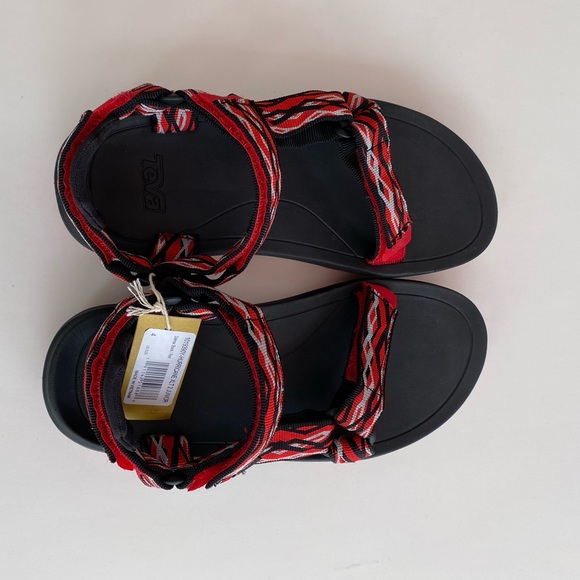 Teva Other - NWOB Teva Kids Hurricane XLT 2 Junior